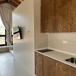 Paisana شقة Aliezo